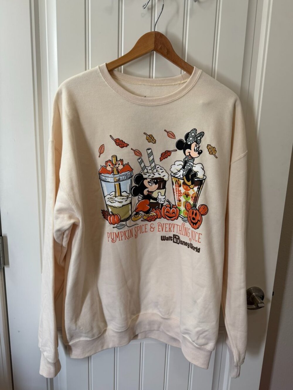 Disney Parks Walt Disney World Pumpkin Spice Mickey Minnie Sweatshirt NWT L